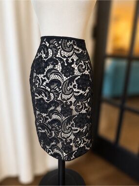 H&M Black Lace Pencil Skirt with Nude Underlay - Size L
